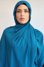 TEAL ROYALE