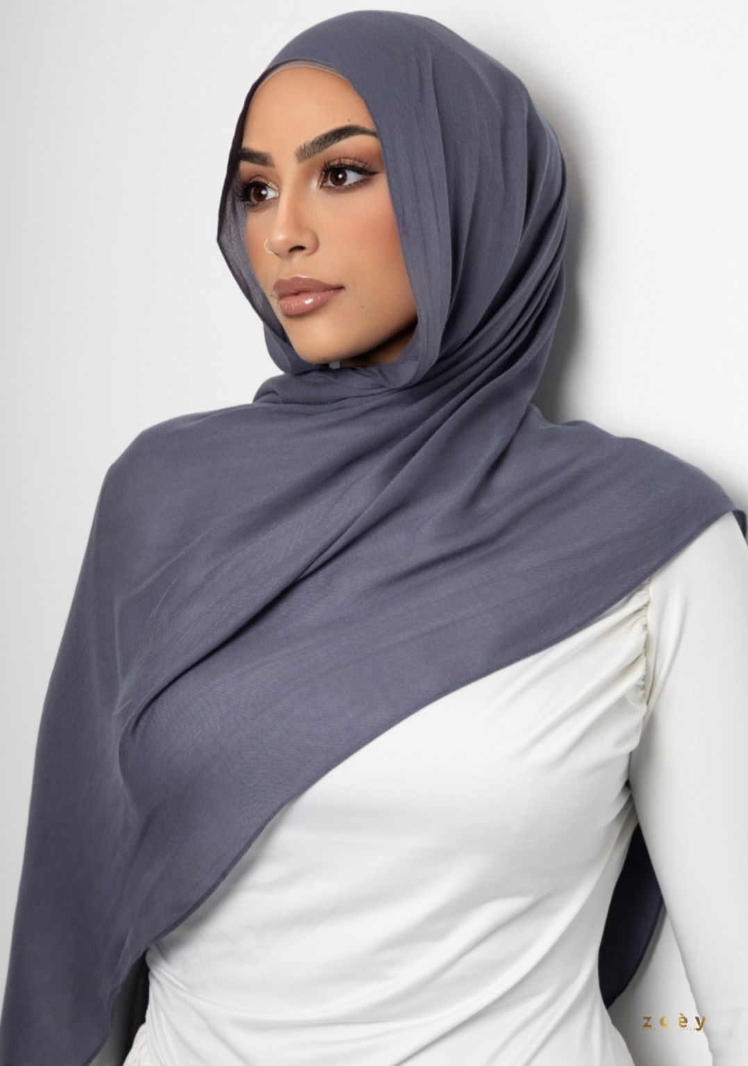 SMOKY BLUE